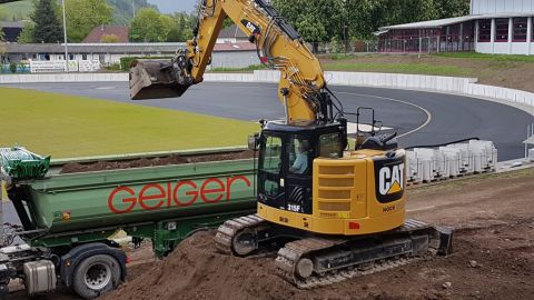 Belastetes Z2-Material muss entsorgt werden, das ist nicht billig